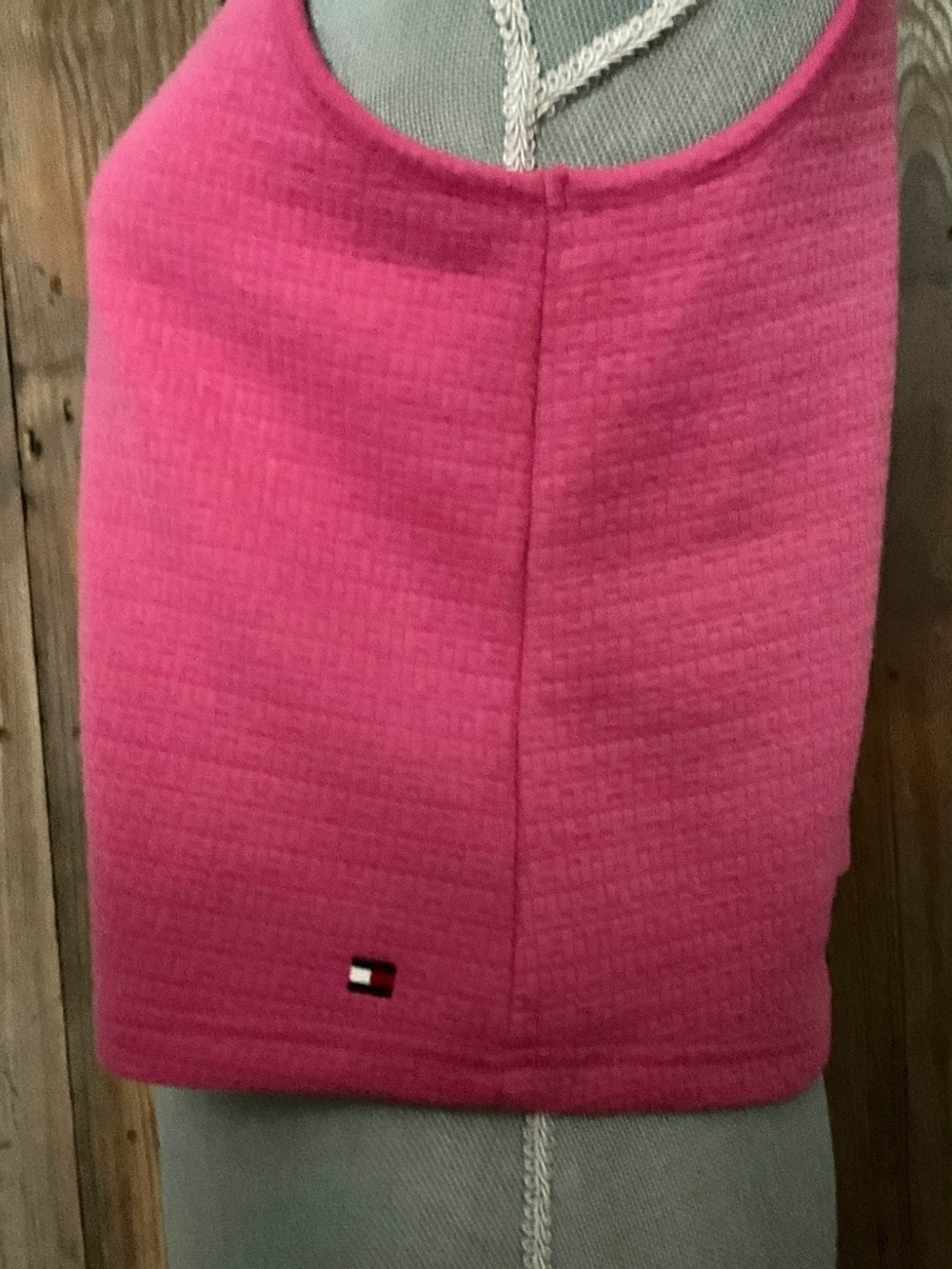Tommy Hilfiger Flag Logo Crop Tank Top Medium Hot Pink Textured Waffle Sleeveles - Picture 5 of 5